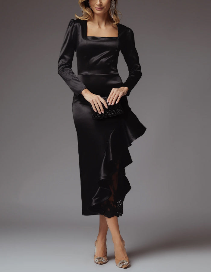 Midikleid mit quadratischem Ausschnitt, Satin, langen Ärmeln und eng anliegend  