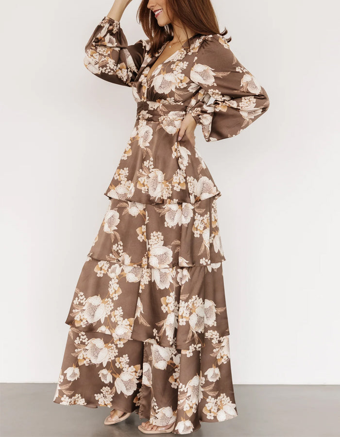 Robe maxi imprimée en satin moka
