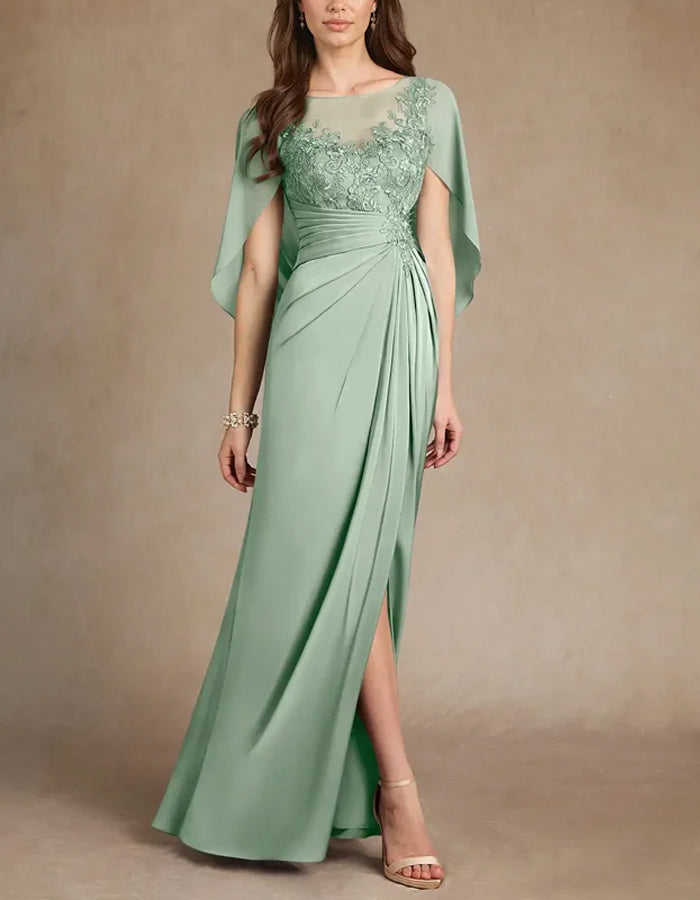 Elegante vestido de noche verde eucalipto con capa en las mangas y detalles de encaje