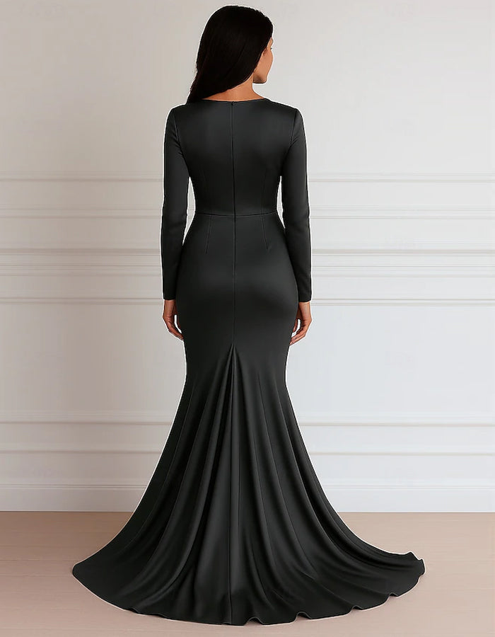 Vestido maxi de cetim com decote em V, mangas compridas e corte sereia com folho