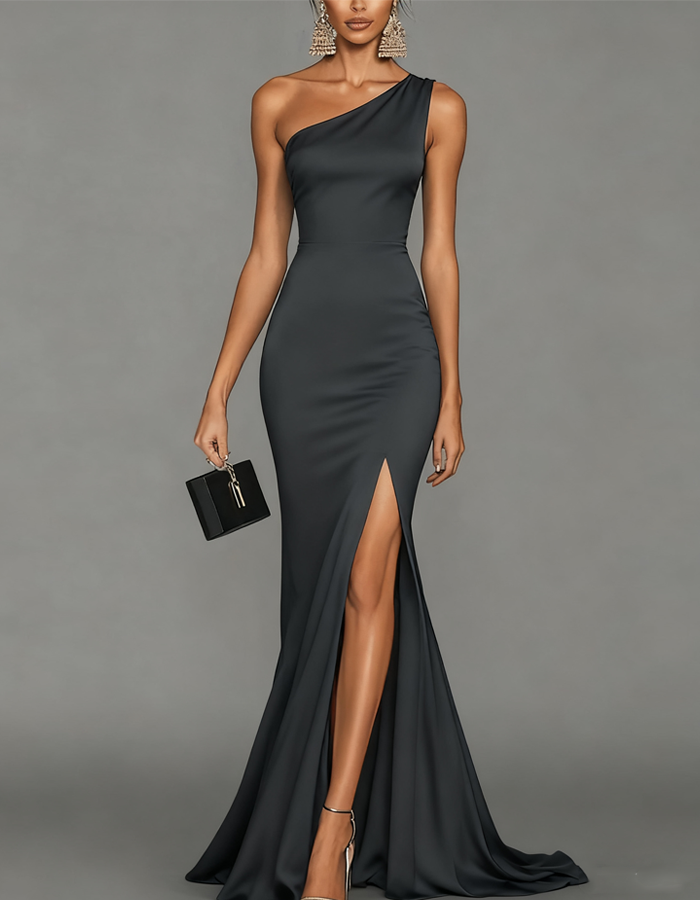 Elegantes asymmetrisches Maxikleid aus Satin