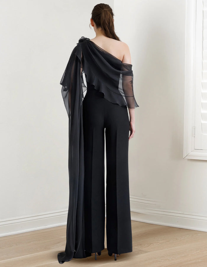 Tuta tinta unita in chiffon con una spalla e fiori 3D