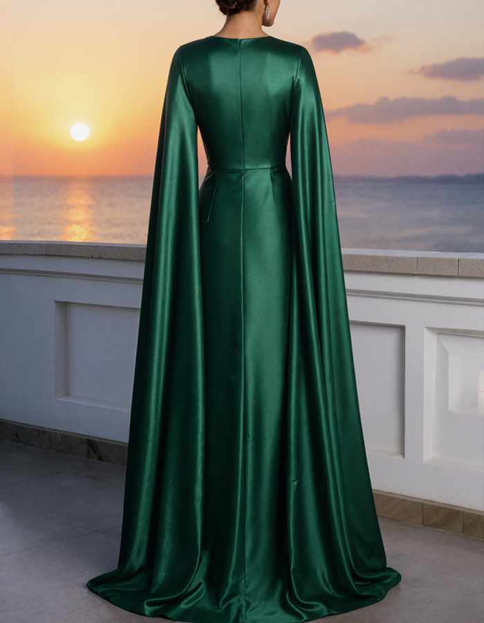 Robe longue effet cape en satin