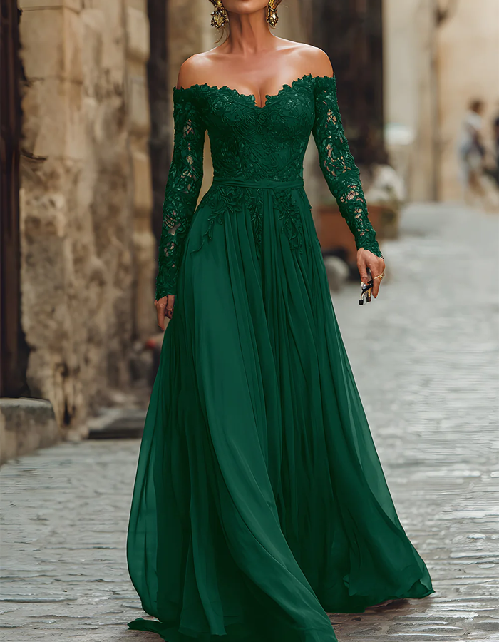 Rochie maxi din șifon cu dantelă și umeri goi