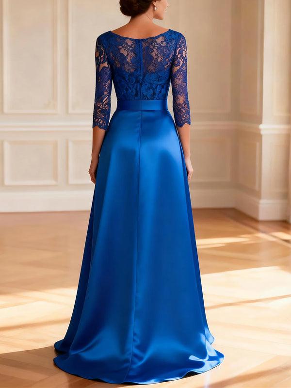 Robe maxi en satin bleu roi avec dentelle