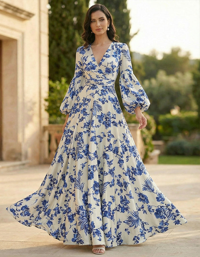 Maxikleid aus weißem Satin mit bedruckten Laternenärmeln