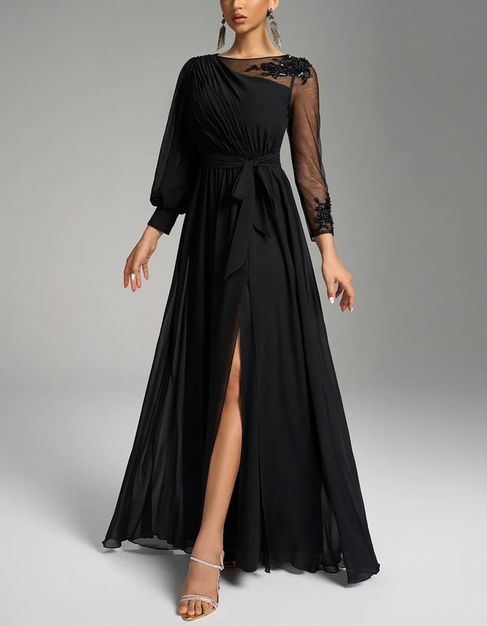 Robe longue noire en mousseline avec sequins, broderies et fente