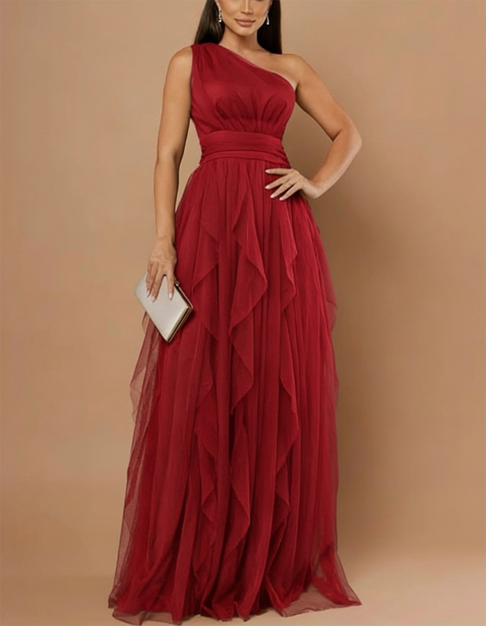 Vestido maxi de chiffon com um ombro só e cintura ajustada