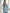 Długa sukienka maxi z szyfonu z gradientem w jasnoniebieskim kolorze, nadrukiem kwiatowym w stylu wash ink, dekoltem w serek i długimi rękawami