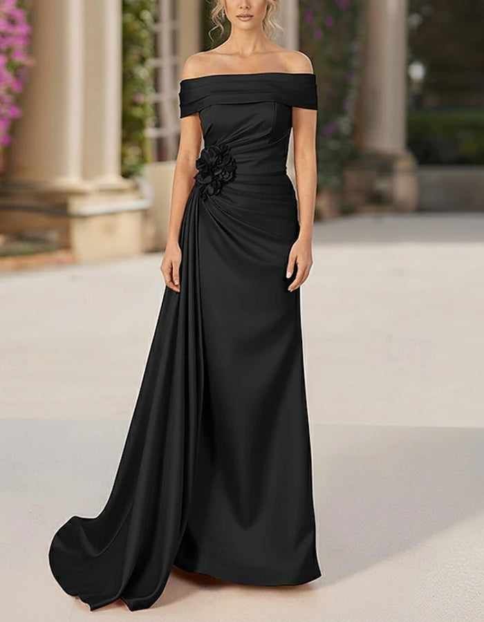 Vestido largo de raso liso con hombros descubiertos y cola floral 3D