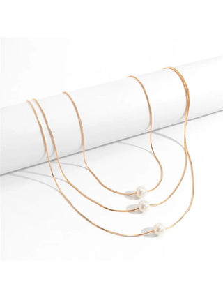 Collana geometrica a più strati con catena sottile a serpente e perle