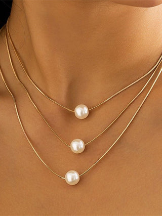 Collana geometrica a più strati con catena sottile a serpente e perle