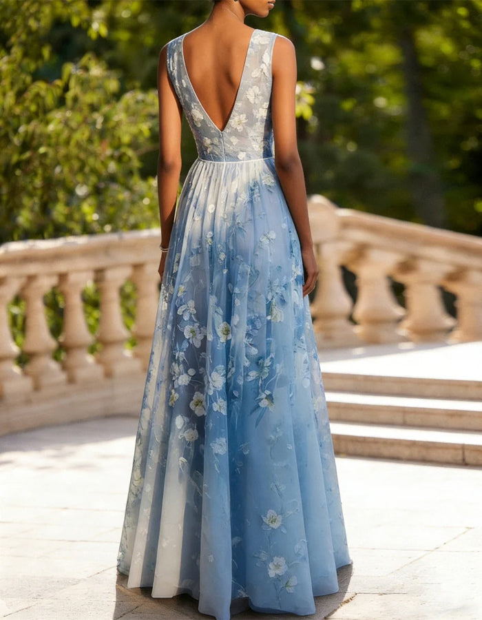 Abito lungo blu in chiffon stampato con scollo a V e senza maniche