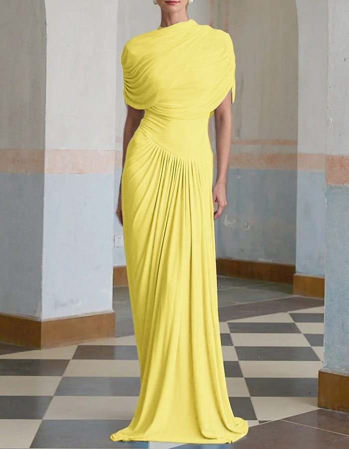 Vestido maxi columna con cuerpo drapeado y cuello alto  
