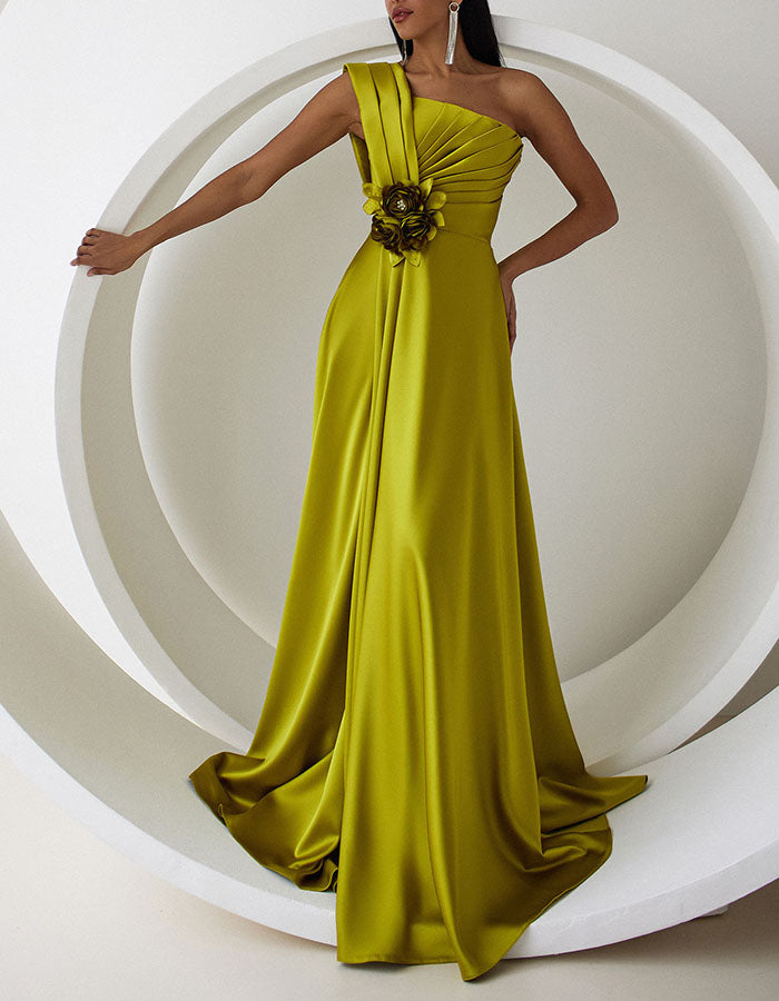 Abito lungo monospalla in satin con stampa floreale