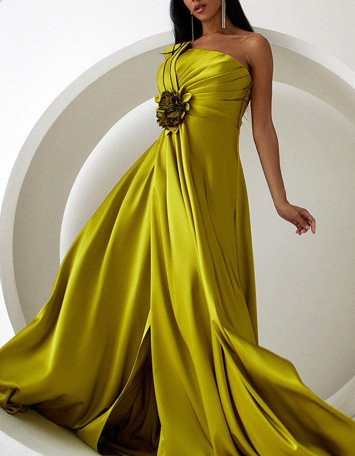 Ein-Schulter Satin Blumenmuster Maxikleid