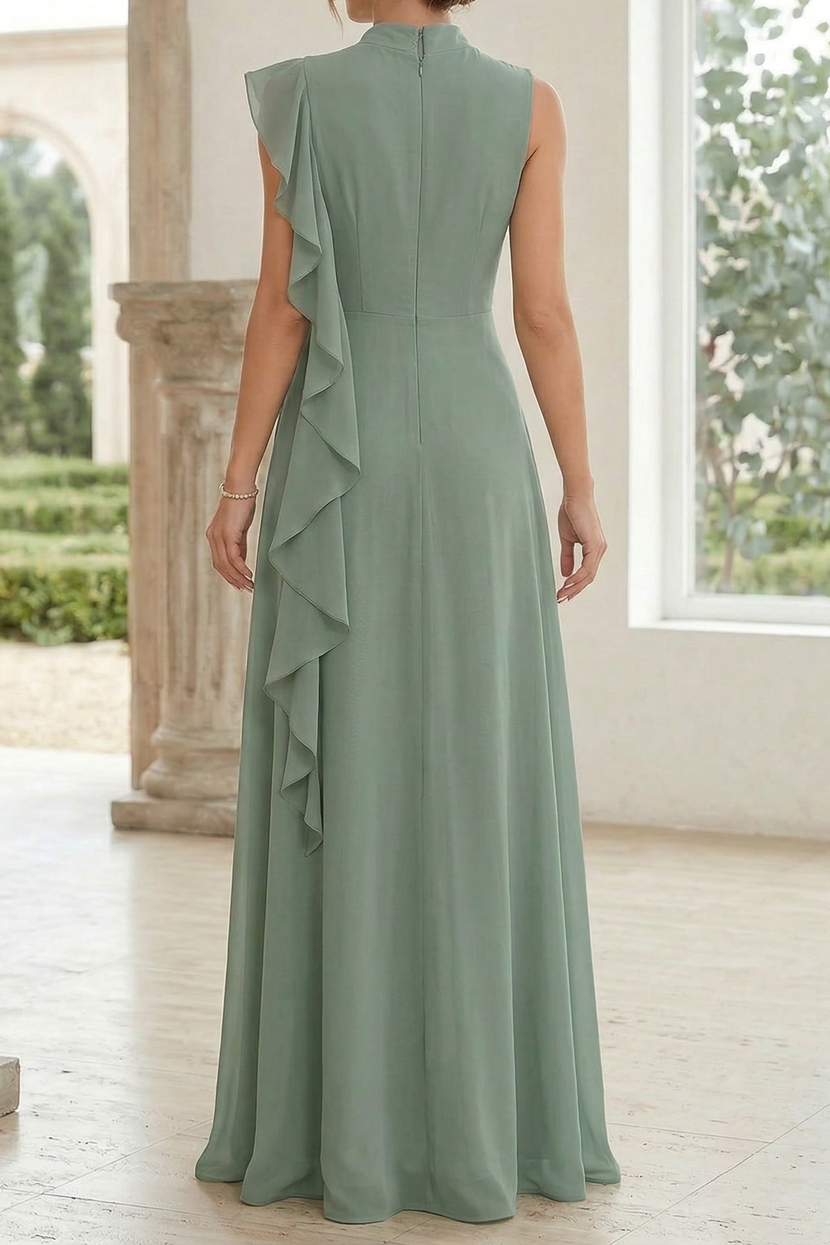 Robe maxi en mousseline à col rond avec volants