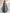 Abito lungo taglie forti in chiffon blu grigio stile scialle con spalle scoperte