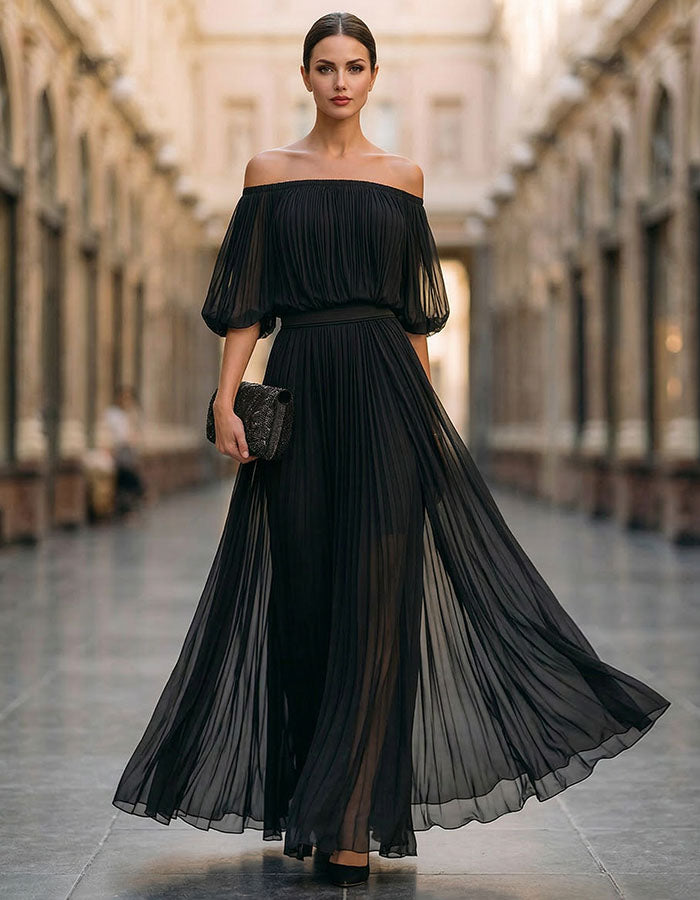 Schwarzes schulterfreies Maxikleid aus Chiffon mit Schlitz