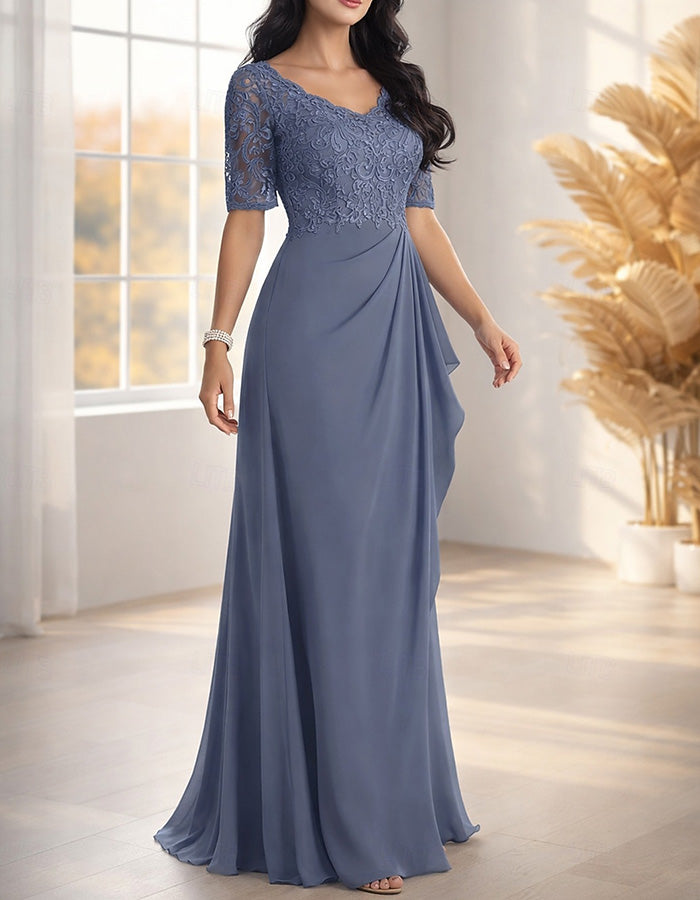 Vestido maxi azul poeirento de chiffon com renda e decote em V