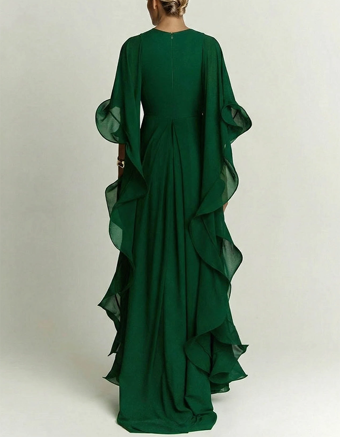 Rochie maxi din șifon verde smarald cu volane și pelerină