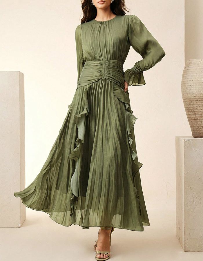 Vestido longo verde-oliva com folhos plissados