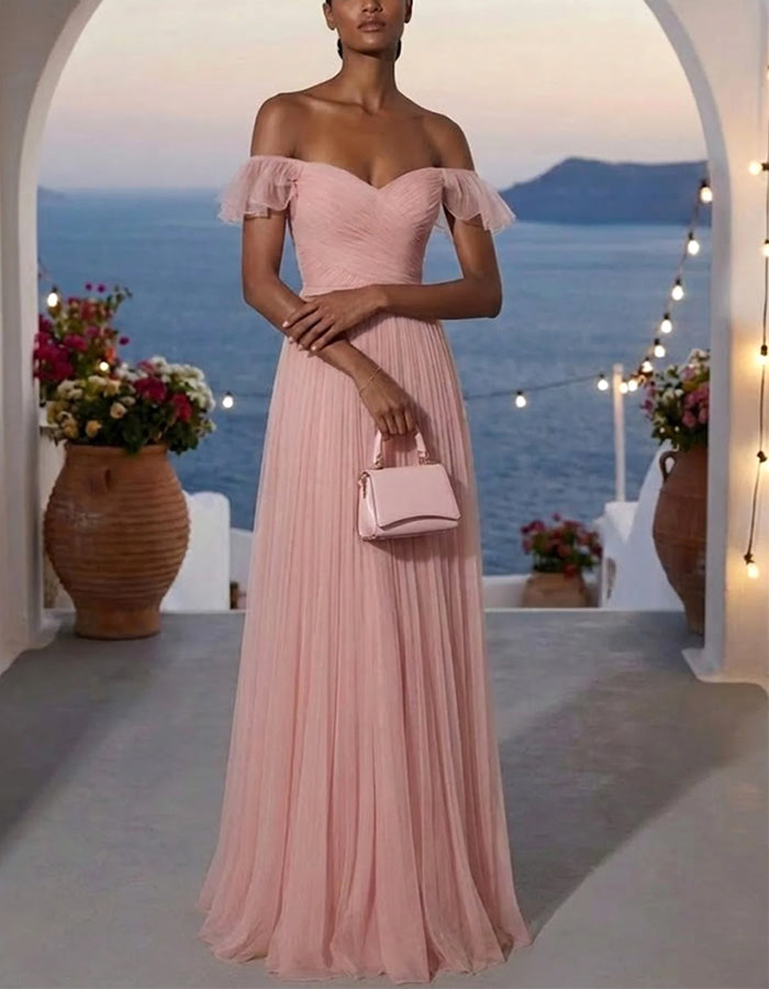 Robe longue rose en mousseline plissée à épaules dénudées avec volants  