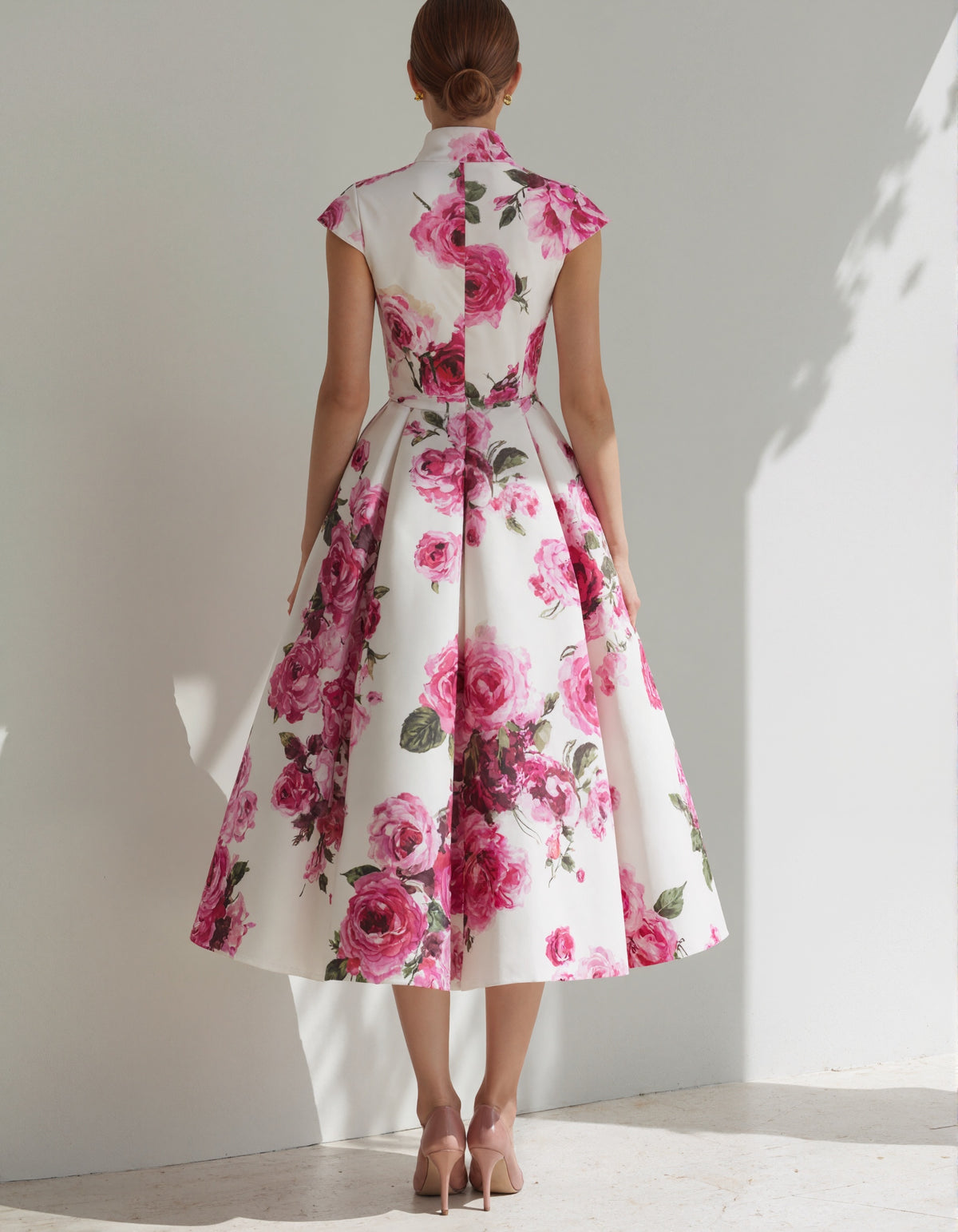 White Base With Rose Red Stand Up Collar Midi Dress