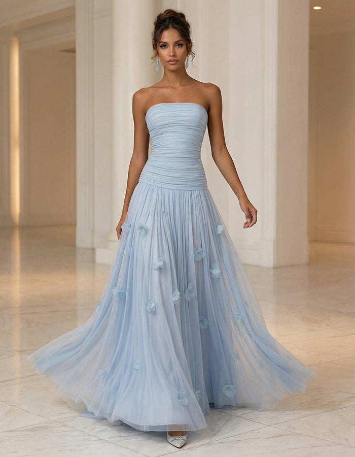 Rochie maxi uni fără bretele cu flori 3D și tul  