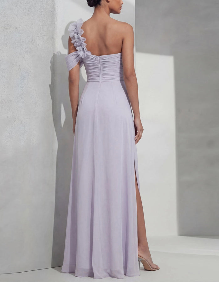 Lavendellila Maxikleid aus Chiffon mit einer Schulter und 3D-Blumen