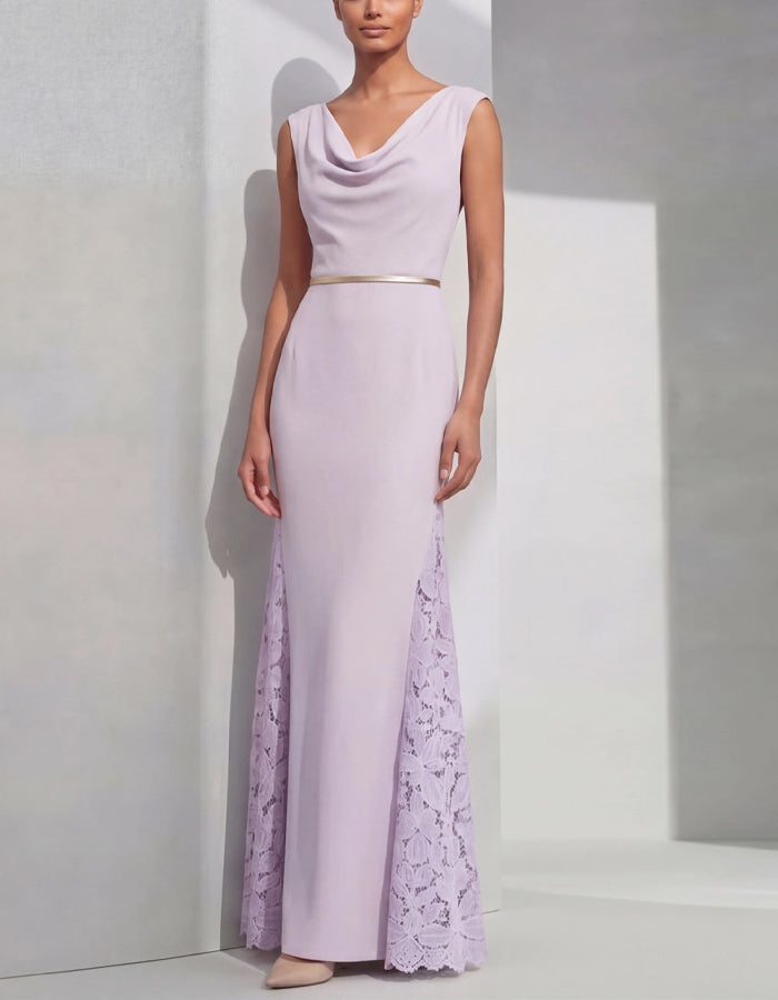 Vestido maxi lila con encaje drapeado y patchwork  