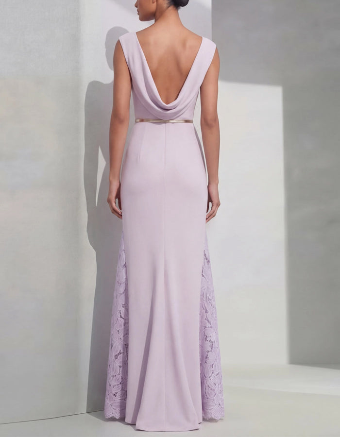 Vestido maxi lila con encaje drapeado y patchwork  
