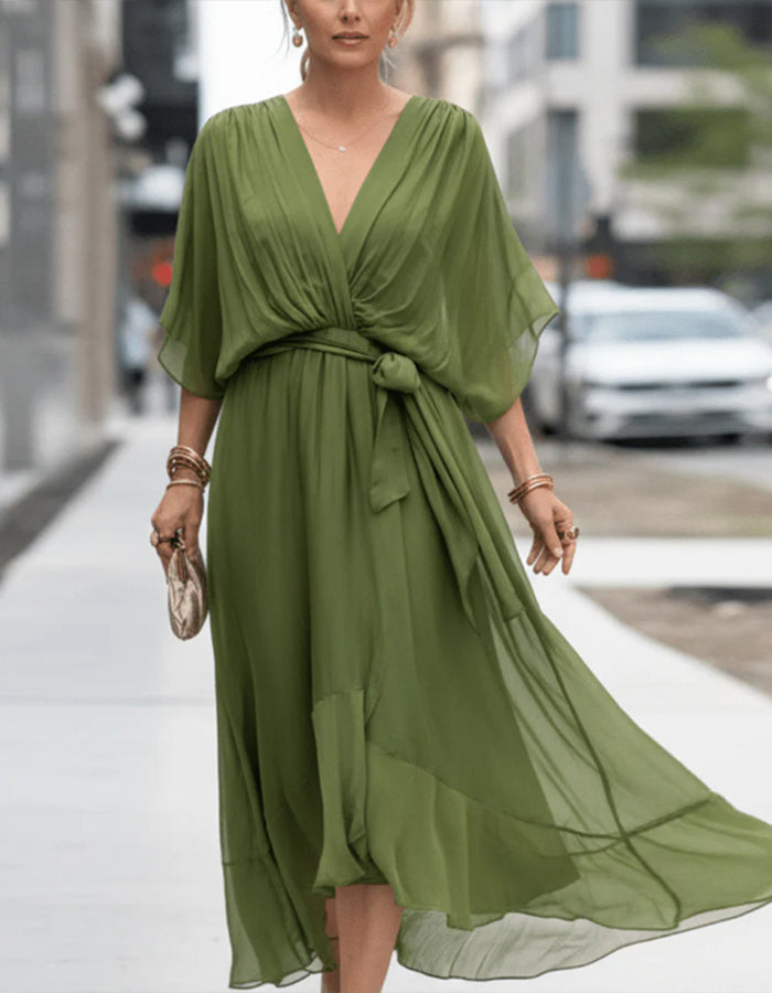 Vestido midi de gasa con volantes, cuello en V y color sólido  