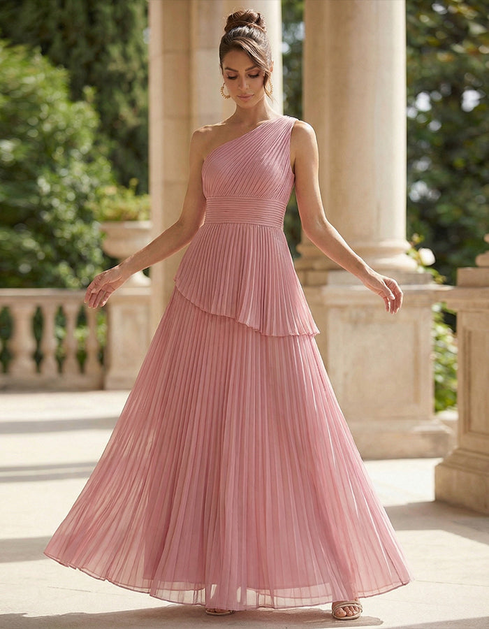 Rochie maxi uni cu un umăr, plisată și stratificată din chiffon