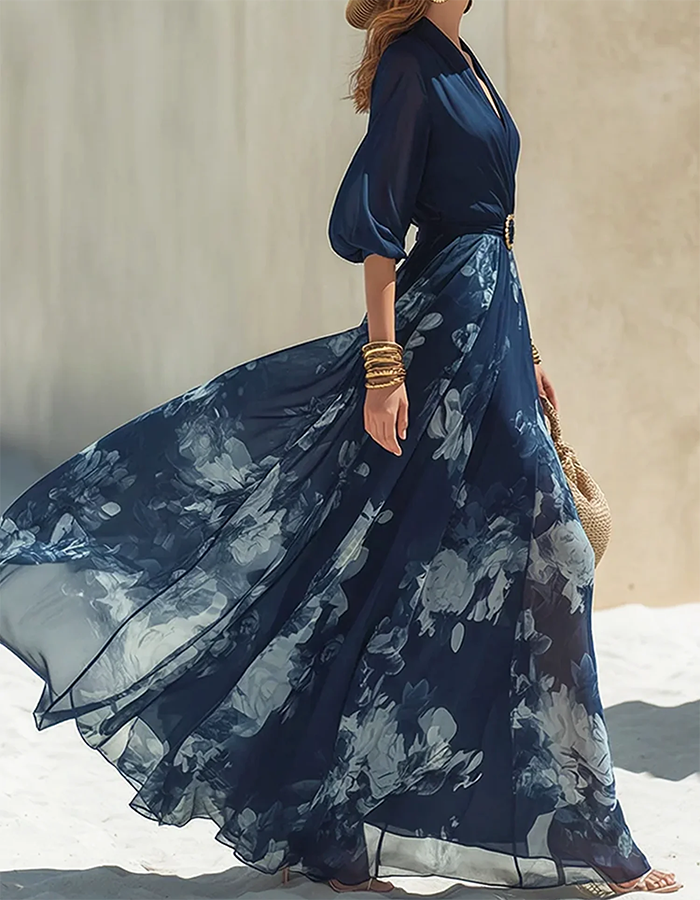 Abito lungo in chiffon blu navy con stampa floreale ad acquerello