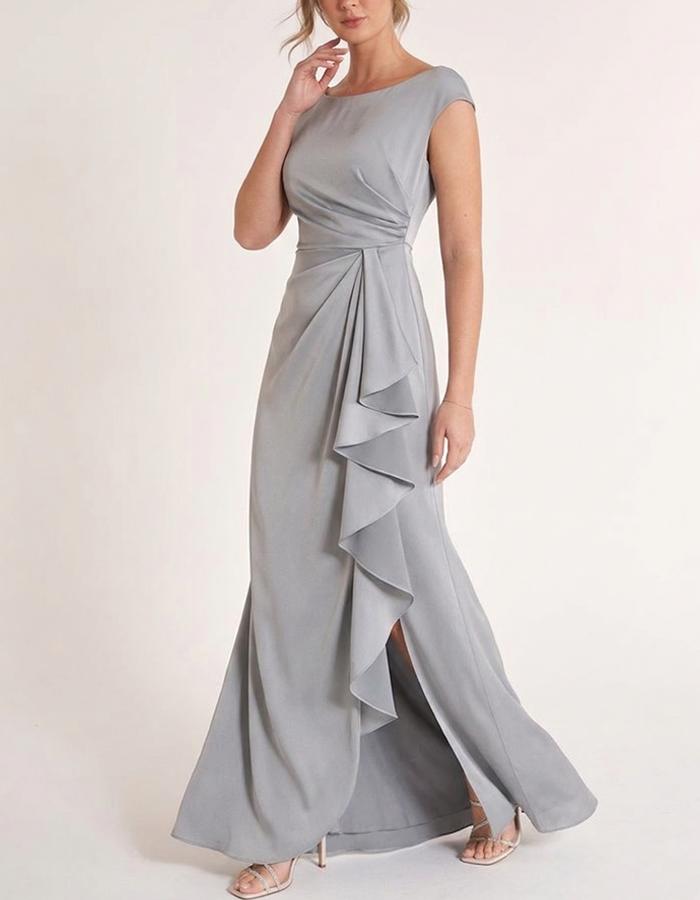 Vestido Maxi Elegante de Cetim Cinza Claro com Folhos