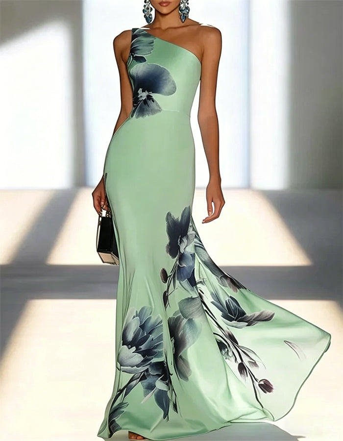 Vestido Maxi em Cetim Azul Claro com Estampa Floral em Estilo Tinta, Ombro Caído e Cauda de Peixe