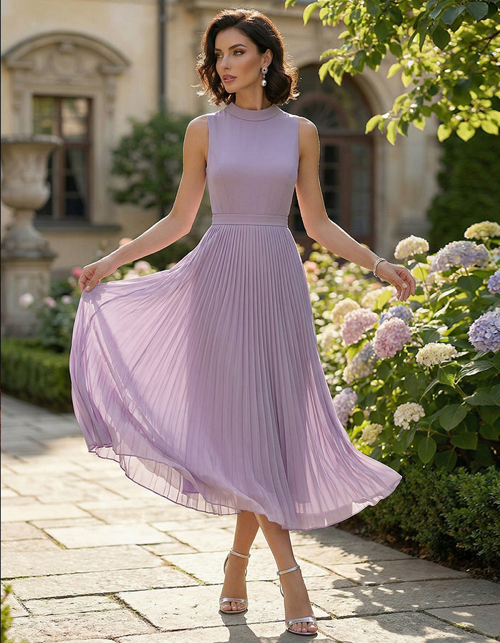Rochie midi mov taro cu guler în picioare, talie cambrată și plisată din chiffon