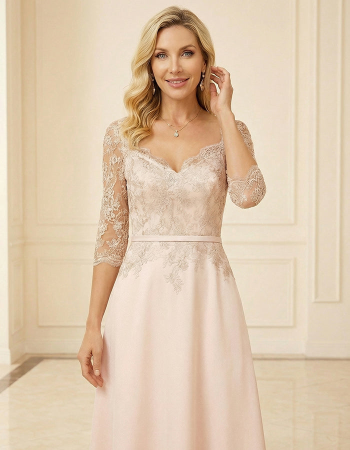 Vestido maxi rosa claro con encaje en patchwork  
