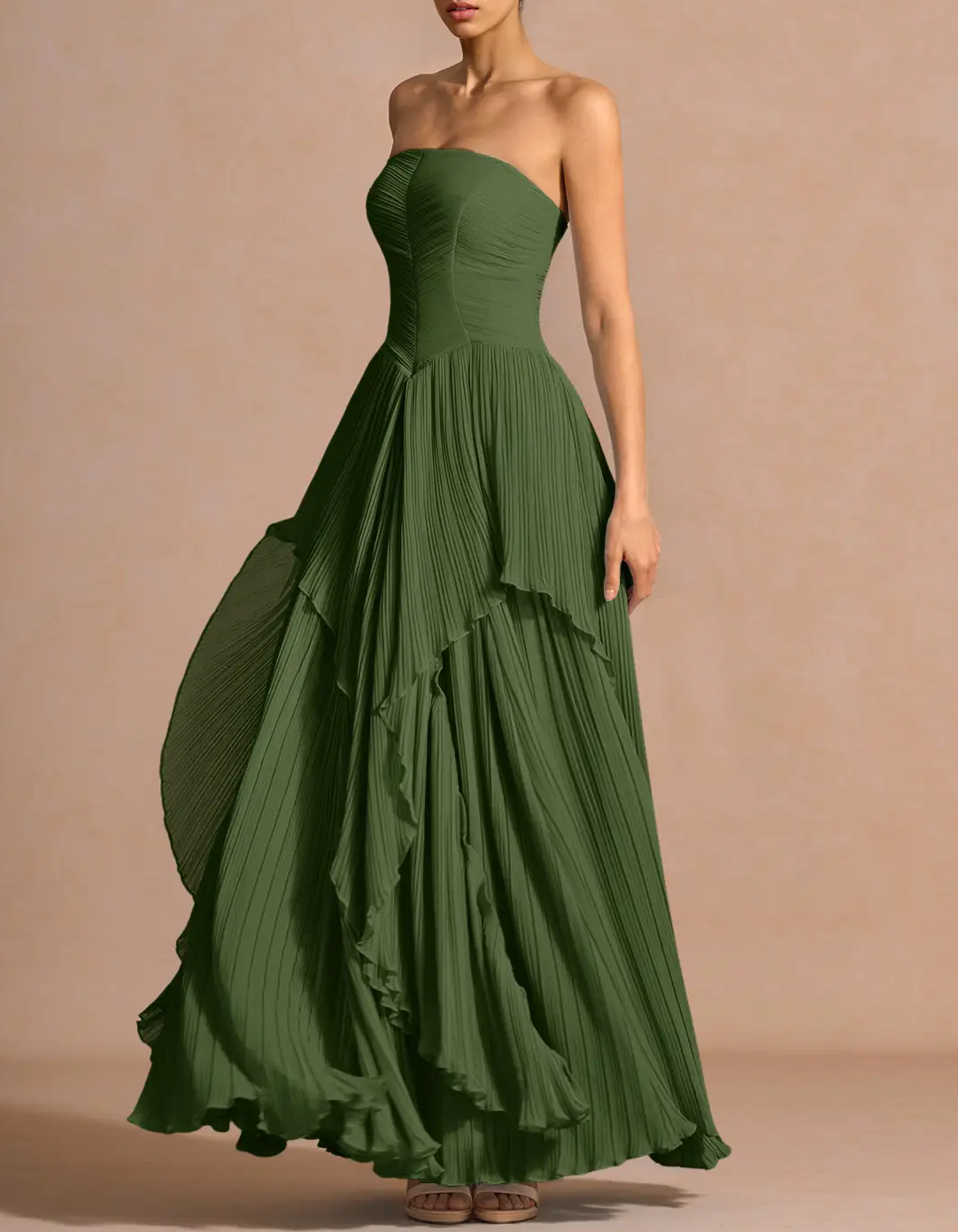 Vestido maxi sin tirantes con capas plisadas y cintura en gasa  
