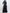 Robe chemise longue bleu marine en satin avec manches mi-longues et ceinture