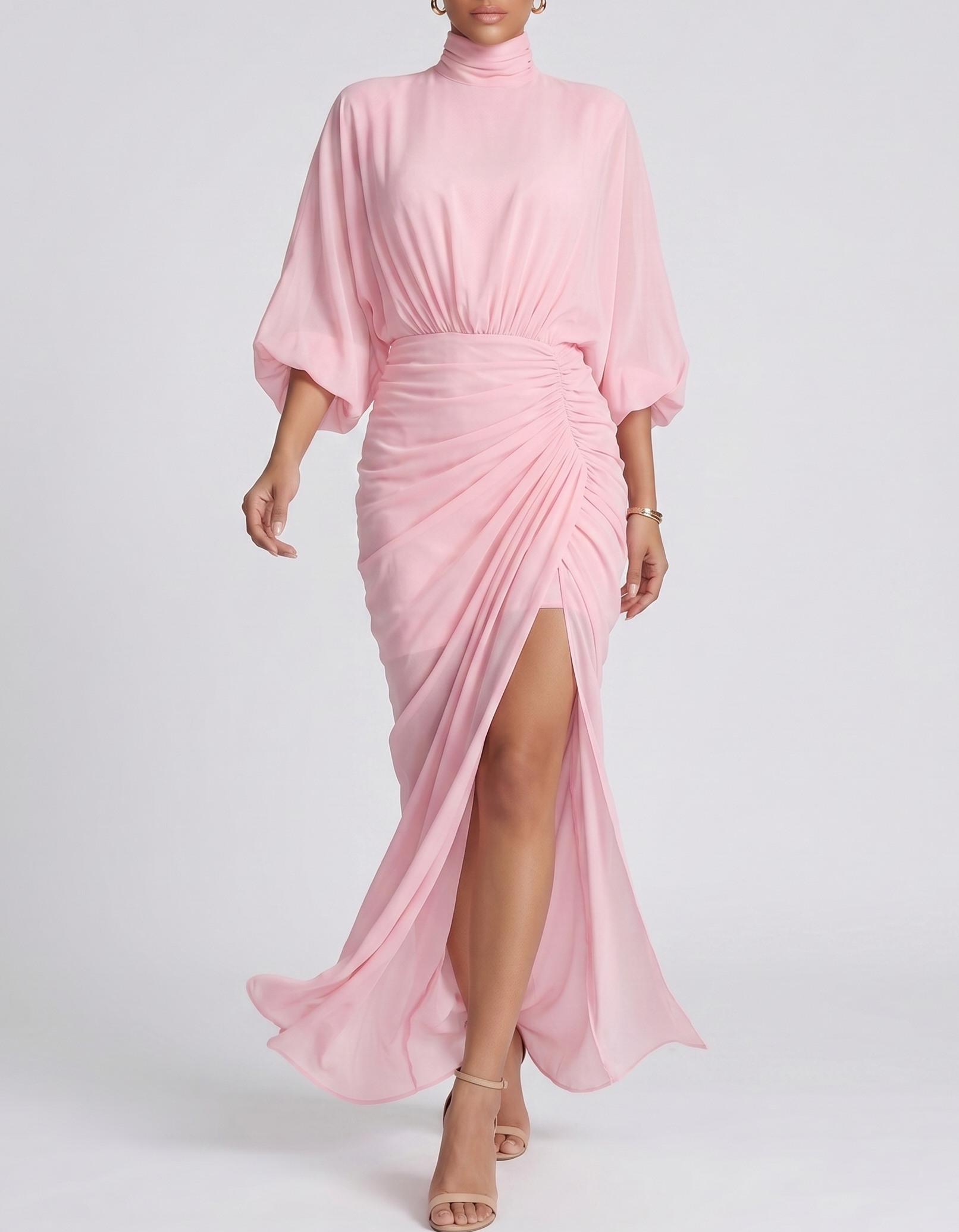 Vestido maxi de gasa con cuello alto, mangas abullonadas y abertura
