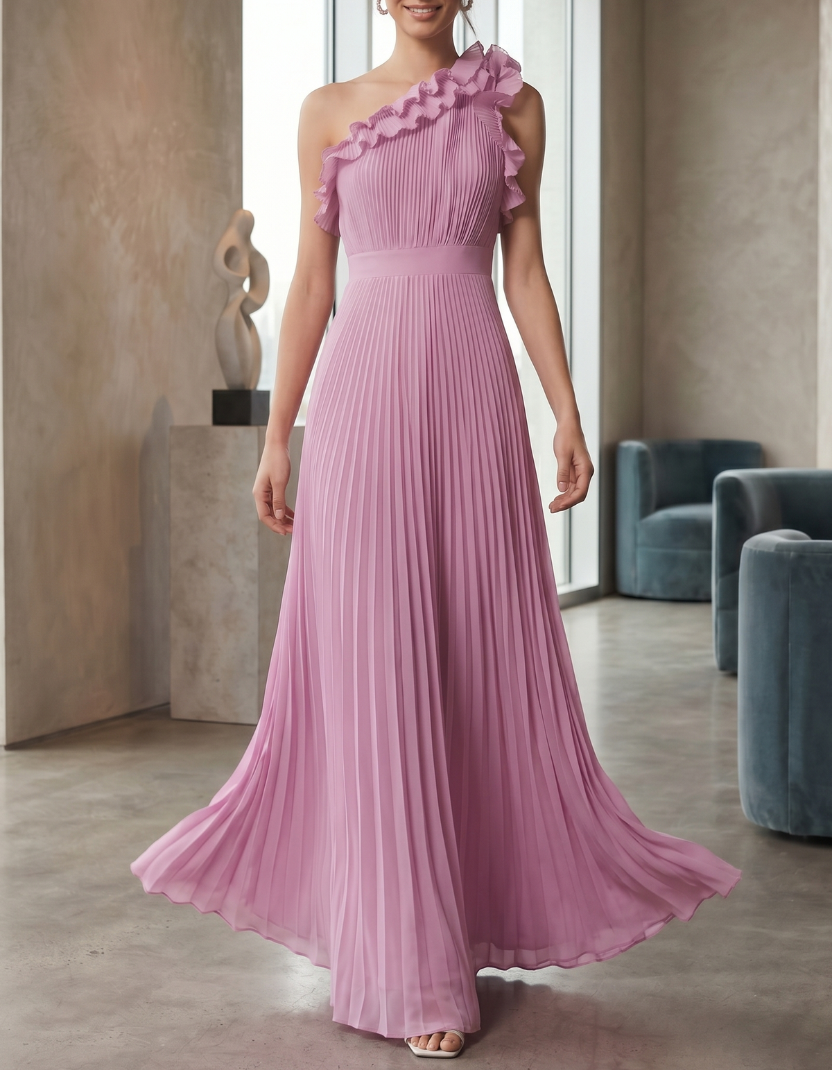 Abito lungo plissettato in chiffon rosa-viola con volant e monospalla