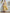 Vestido Midi de Cetim Amarelo com Estampa Floral, Cintura Ajustada e Saia Larga