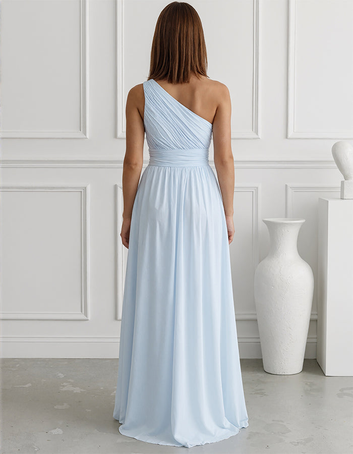 Vestido maxi de gasa de color sólido con un solo hombro y cintura ajustada  