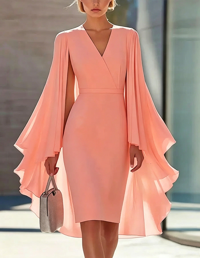 Vestido de color sólido estilo capa, ceñido a la cintura, hasta la rodilla