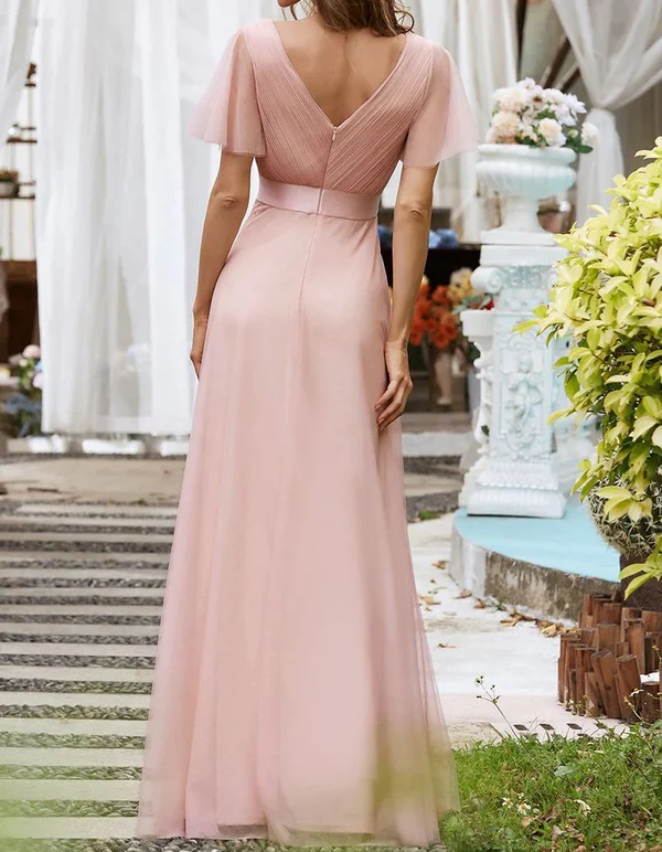 Abito lungo in chiffon con scollo a V, maniche a volant e satin aderente