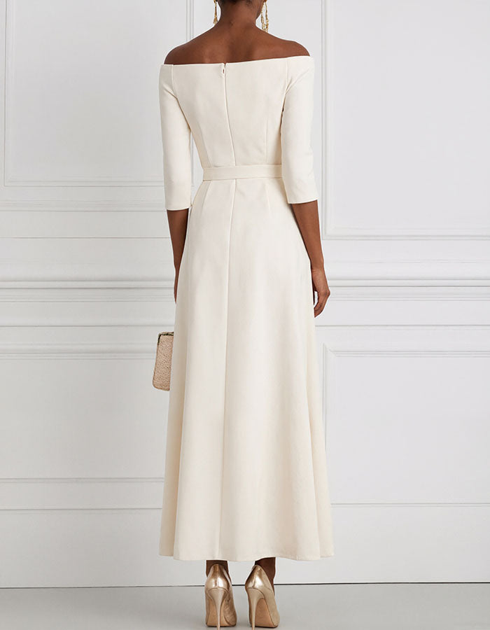 Schulterfreies Midikleid mit Strumpfhosenoptik
