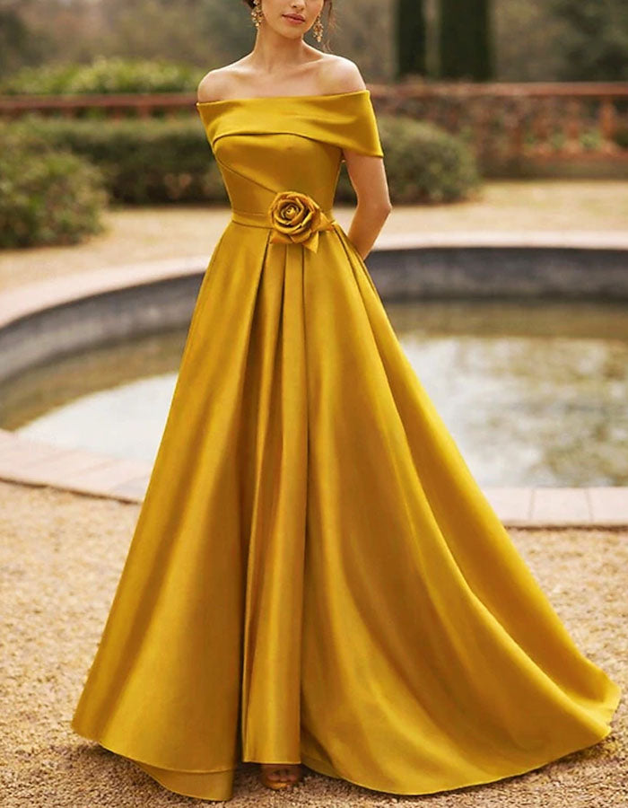 Vestido maxi de satén color sólido con hombros descubiertos  