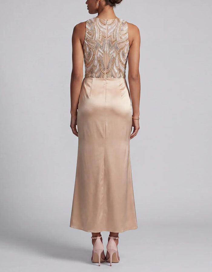 Robe longue champagne en satin à sequins